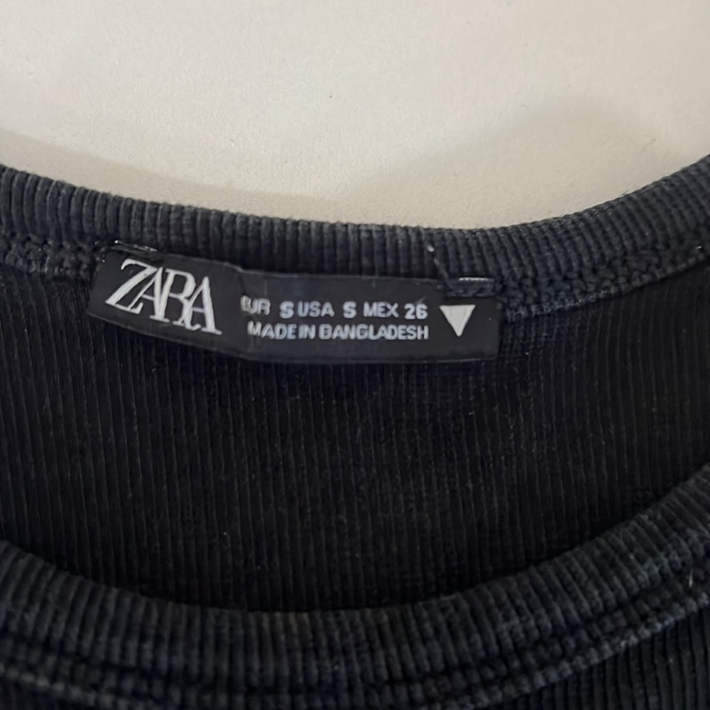Zara Basic Rib Tank Top - Picture 4 of 4